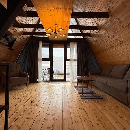 Sanseco Cottage Kazbegi Bagian luar foto