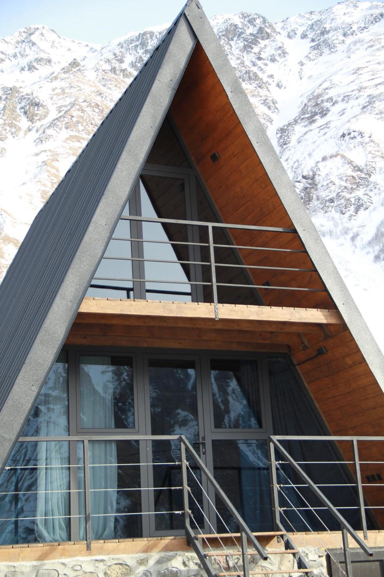 Sanseco Cottage Kazbegi Bagian luar foto