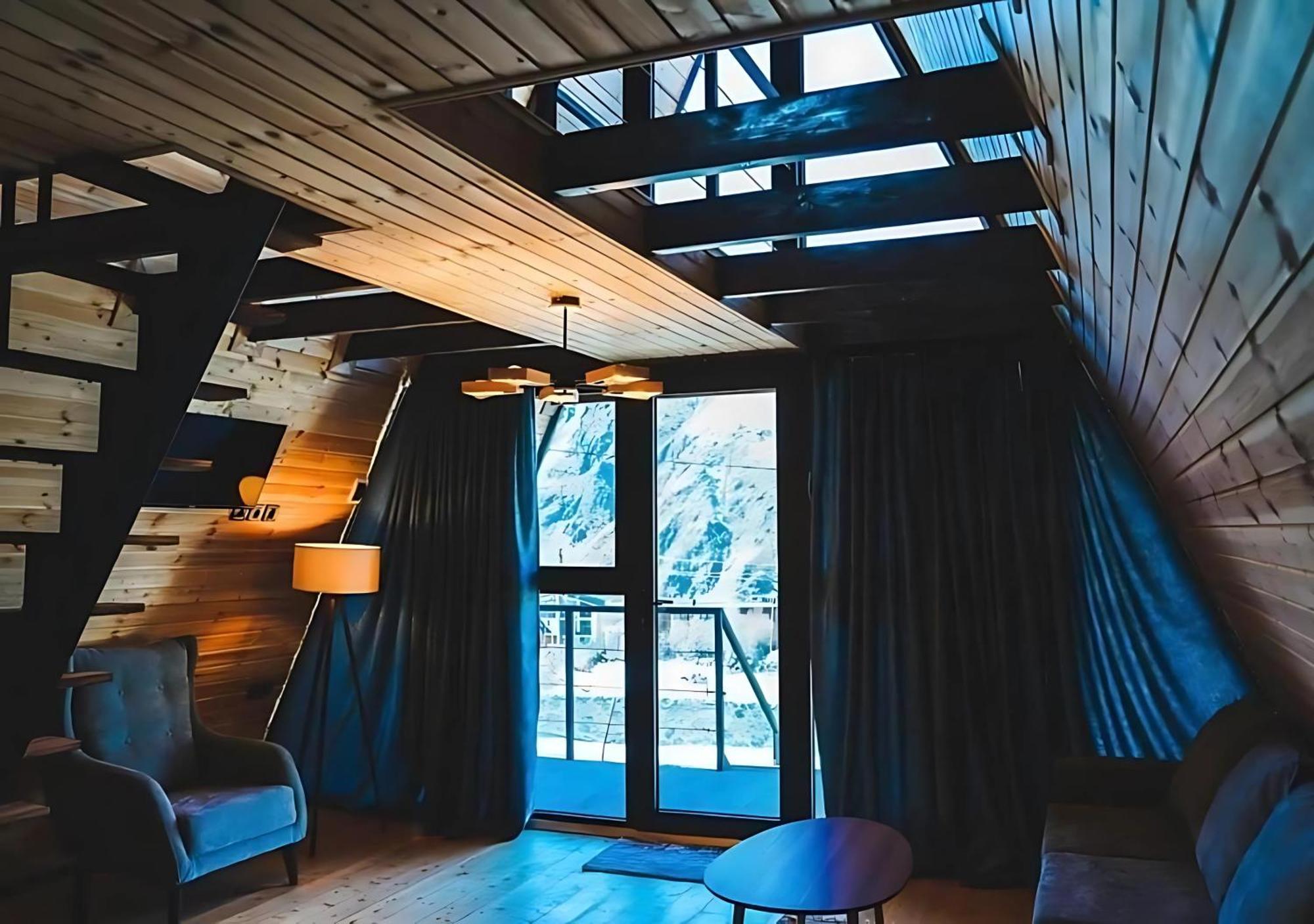 Sanseco Cottage Kazbegi Bagian luar foto