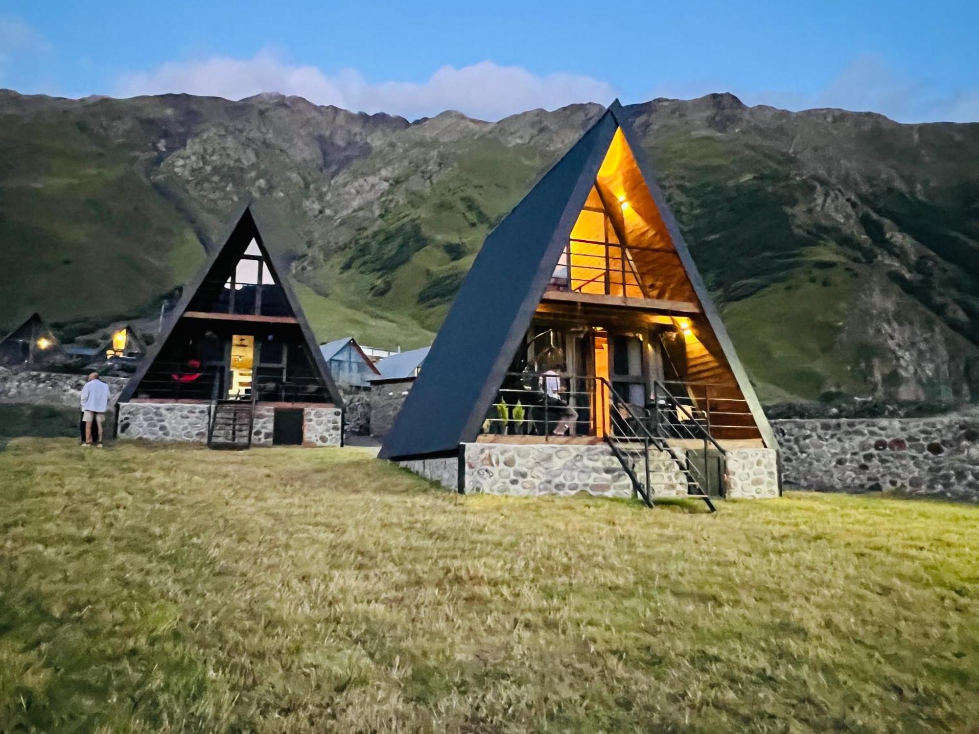 Sanseco Cottage Kazbegi Bagian luar foto