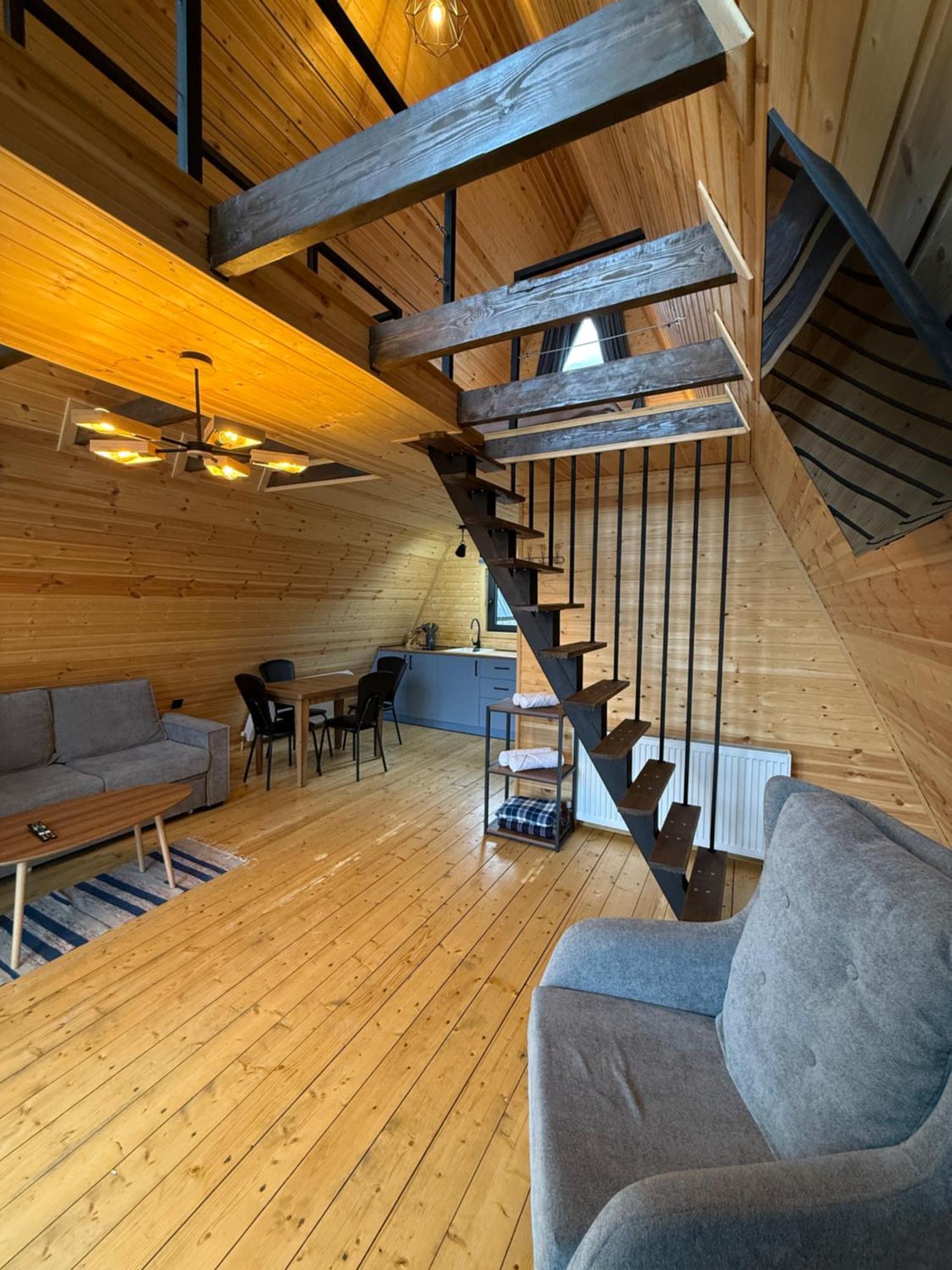 Sanseco Cottage Kazbegi Bagian luar foto